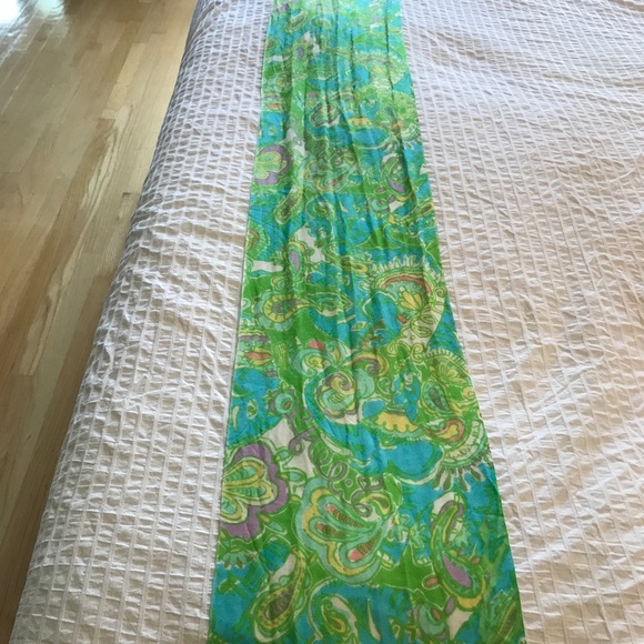 Lilly Pulitzer scarf - Picture 1 of 7